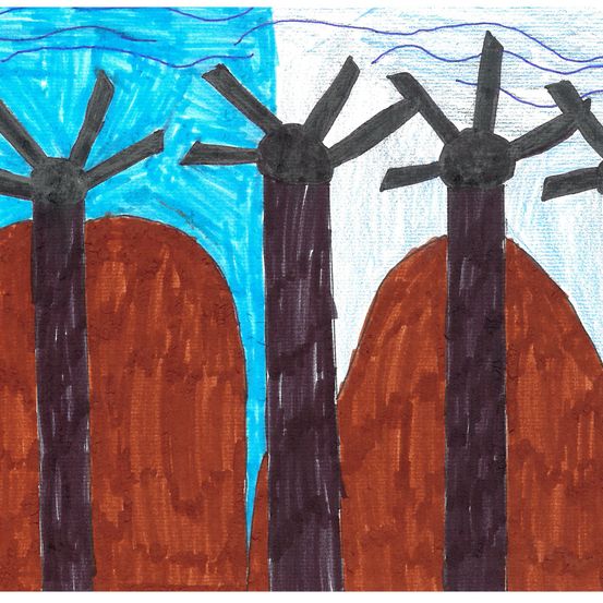 Eine abstrakte Malerei mit drei dunklen Baumstämmen im Vordergrund und braunen Hügeln. Der Himmel über den Hügeln ist blau mit wellenförmigen Linien.