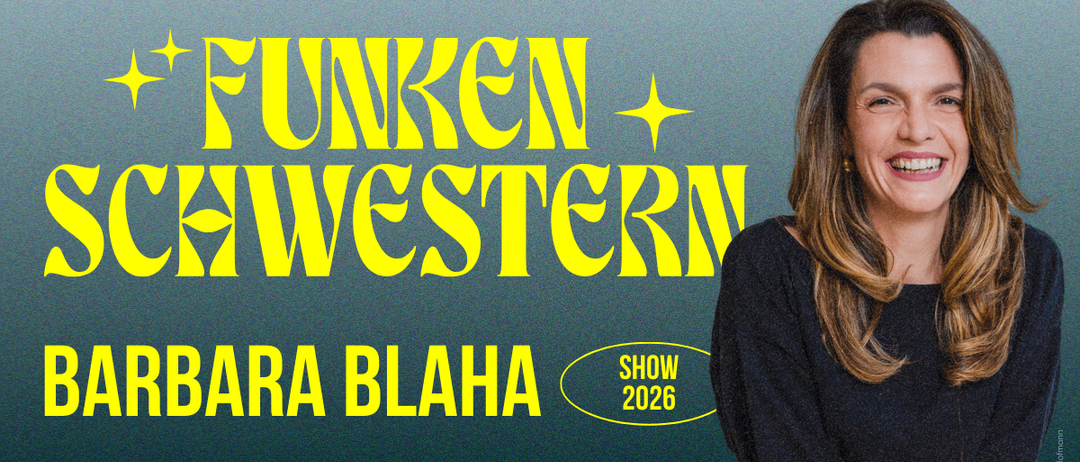 Ein Poster mit einer Frau, die vor einem grünen Hintergrund mit gelbem Text steht, der Funken Western sagt. Darunter steht 'ARA BLAHA SHOW 2026' und die Frau lächelt.