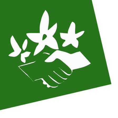 Bild enthält, Symbol, Recycling Symbol, Body Part, Hand, Person, Animal, Fish, Sea Life, Shark