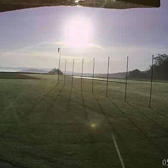 Bild enthält, Field, Grass, Plant, Outdoors, Countryside, Farm, Nature, Pasture, Rural