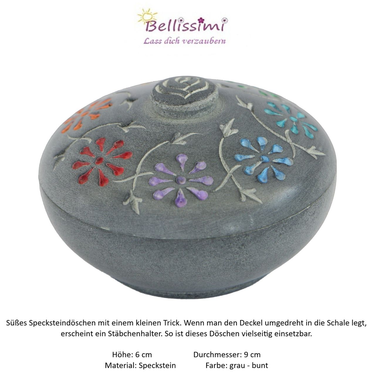 Graufarbene Keramikdose mit Blumendesigns. Beim Umdrehen des Deckels wird ein Ständer für Stöcke sichtbar. Abmessungen: 6 cm Höhe, 9 cm Durchmesser. Material: Zinn. Farbe: grau und lila.