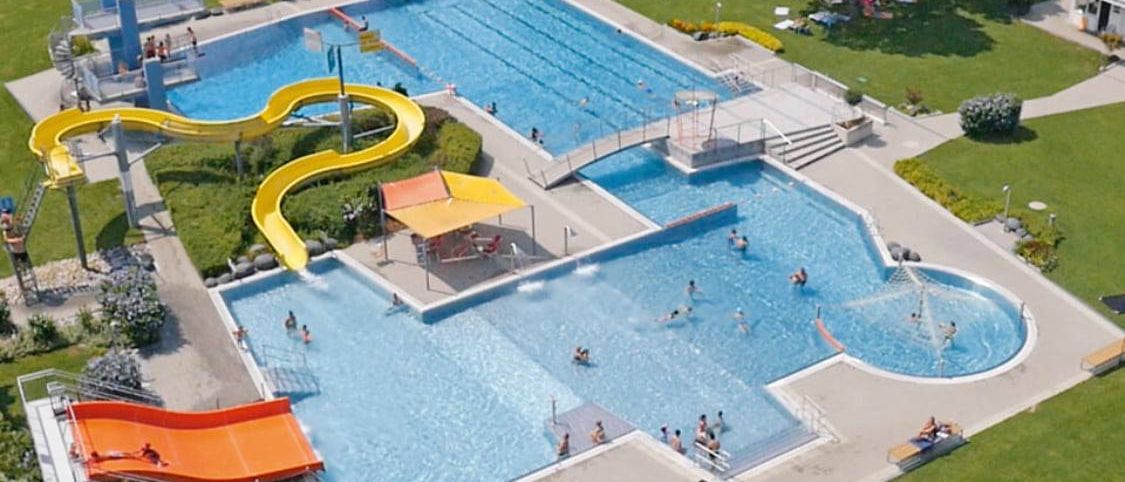 Bild enthält, Pool, Water, Swimming Pool, Outdoors, Building, Amusement Park, Water Park