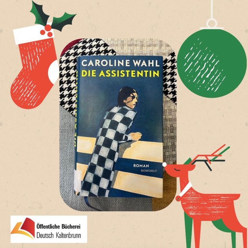 Das Buchcover zeigt einen Mann in einem karierten Umhang. Es heißt 'Die Assistentin'. Der Hintergrund enthält Weihnachtsdekorationen wie einen Weihnachtsbaum und einen Strumpf.