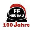 Ein schwarzes und rotes Logo mit einem stilisierten Helm, 'FF NEUBAU' in Weiß und '100 Jahre' darunter in Rot.