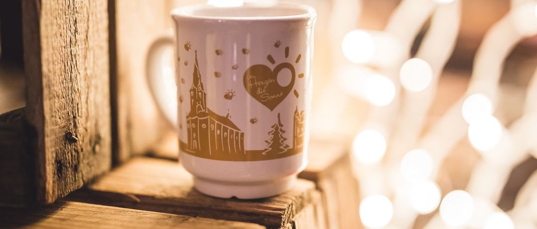 Bild enthält, Cup, Beverage, Coffee, Coffee Cup