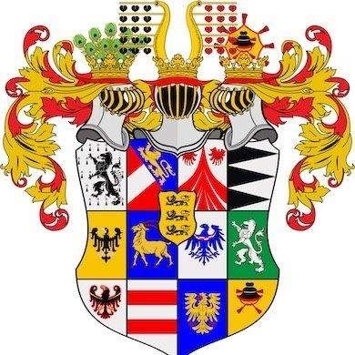 Bild enthält, Emblem, Symbol, Armor, Adult, Bride, Female, Person, Wedding, Woman