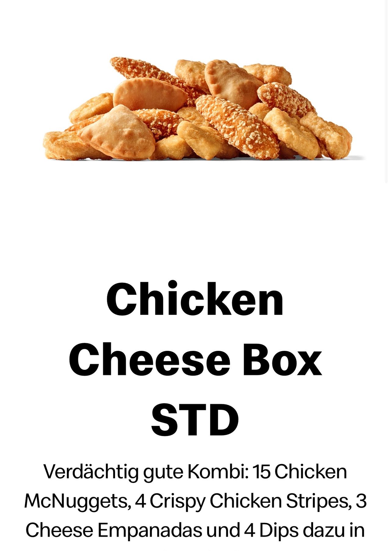 Eine Box mit Hühnchen-Käse-Snacks, mit einem Haufen von ihnen auf weißem Hintergrund.