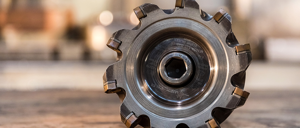 Bild enthält, Machine, Spoke, Coil, Rotor, Spiral, Wheel, Wristwatch