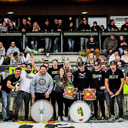 Bild enthält, People, Person, Group Performance, Leisure Activities, Music, Music Band, Musical Instrument, Musician, Performer