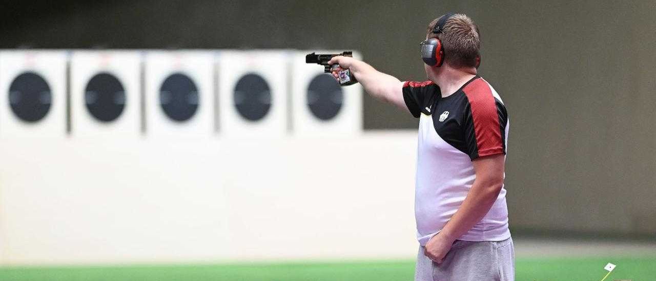 Bild enthält, Gun, Weapon, Firearm, Shooting, Handgun