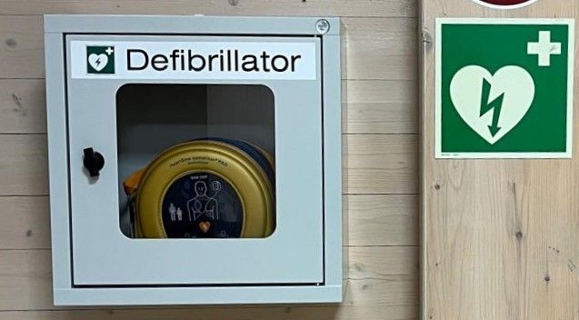 Bild enthält, Mailbox, Sign, Symbol