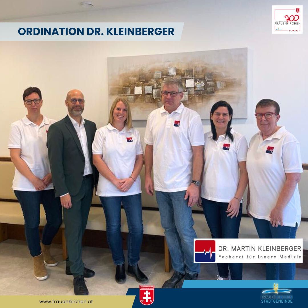 Bild enthält, Pants, People, Person, Jeans, Adult, Male, Man, Female, Woman, Teen