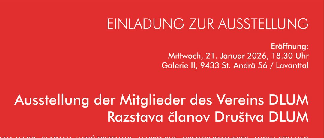Rotes Plakat, das eine Kunstausstellung von Rastava clan bewirbt. Namen der Künstler und Details der Veranstaltung sind aufgeführt. Kontaktinformationen sind ebenfalls enthalten.