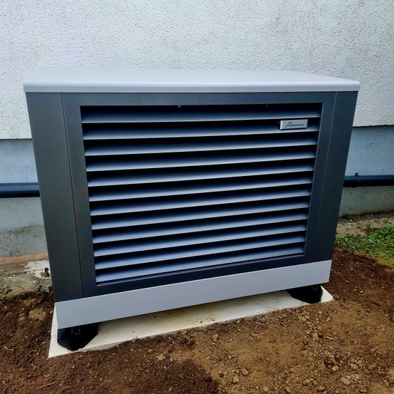 Bild enthält, Mailbox, Device, Appliance, Electrical Device