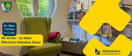 Grüner Sessel in einer gemütlichen Bibliothekecke, mit einem Bücherregal voller Bücher, einem runden Fenster und einem Heizkörper. Ein roter Stoff ist über den Stuhl geworfen, und es gibt ein Logo und Text, der 'Bibliothek Alland' lautet.