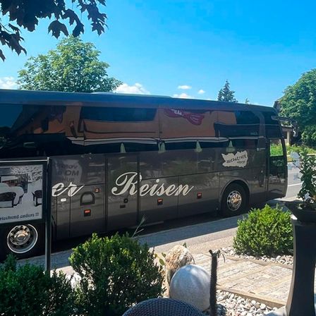 Bild enthält, Bus, Transportation, Vehicle, Machine, Wheel, Tour Bus