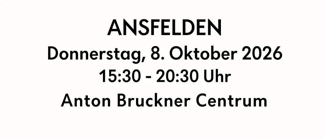 Plakat für Blutspende-Veranstaltung. Eine lächelnde Mutter hält ein Kind mit dem Text 'Verena + für dich'. Rotes Kreuz-Symbol und QR-Code zur Anmeldung. Datum: Donnerstag, 8. Oktober 2026, 15:30-20:30, Anton Bruckner Centrum.