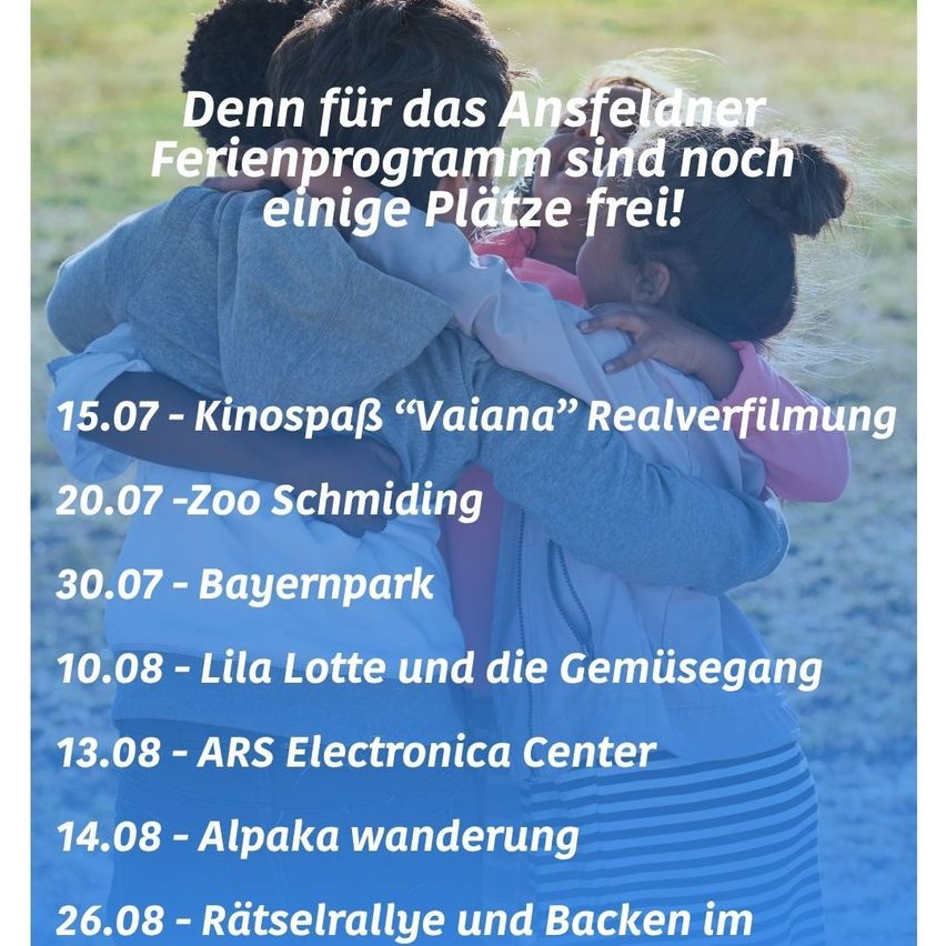 Image shows a family event schedule in German. Dates include a zoo visit, Bavarian park, and an alpaca walk. July 15, July 20, July 30, August 10, August 13, August 14, and August 26.