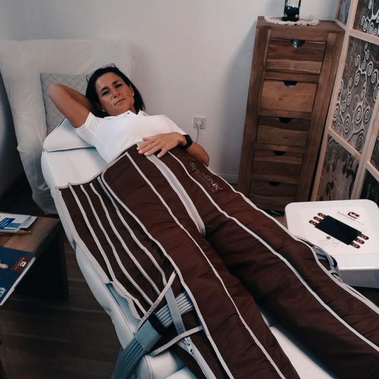 Bild enthält, Blanket, Person