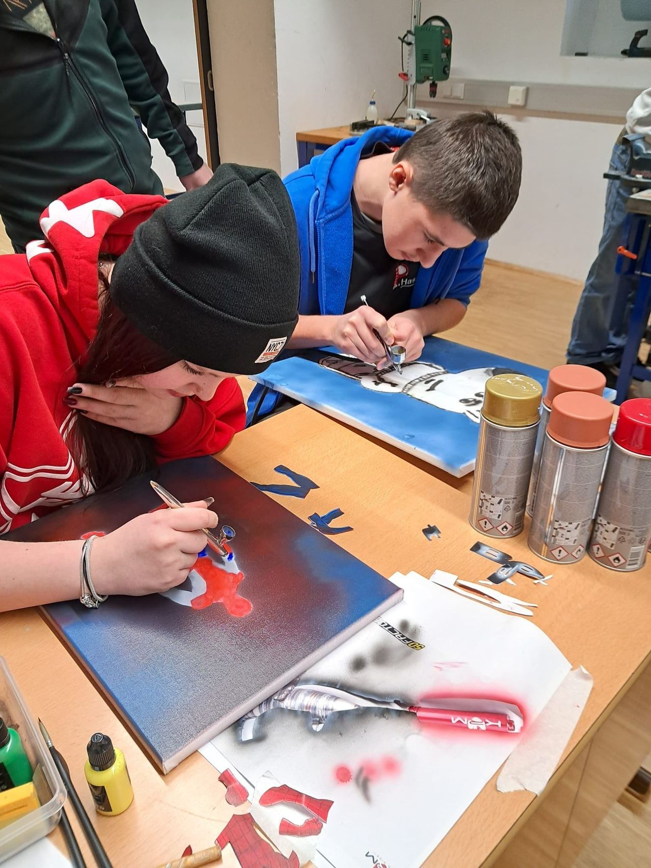 Bild enthält, Person, Student