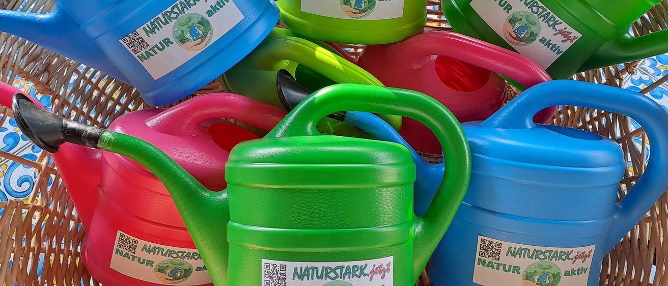 Bild enthält, Tin, Can, Watering Can