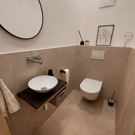 Bild enthält, Basin, Electrical Device, Switch, Sink, Indoors