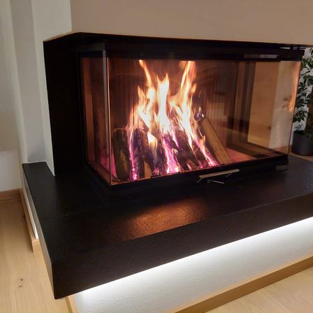 Bild enthält, Fireplace, Indoors, Hearth