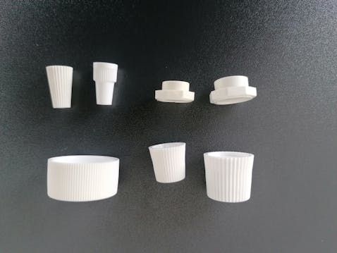 Bild enthält, Art, Porcelain, Pottery, Ceiling Light, Jar, Plastic