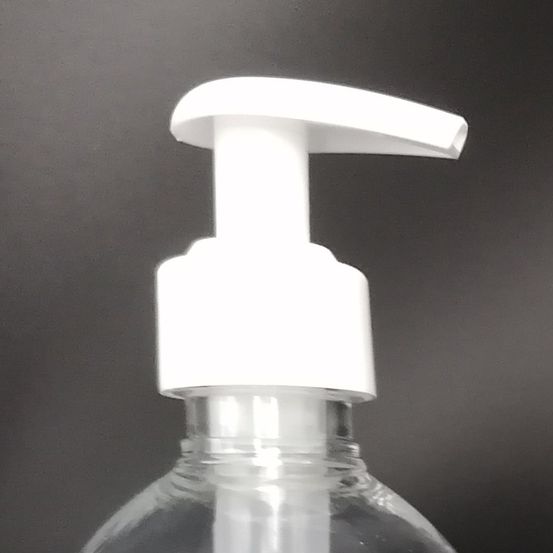 Bild enthält, Glass, Bottle, Jar, Cosmetics, Perfume, Smoke Pipe