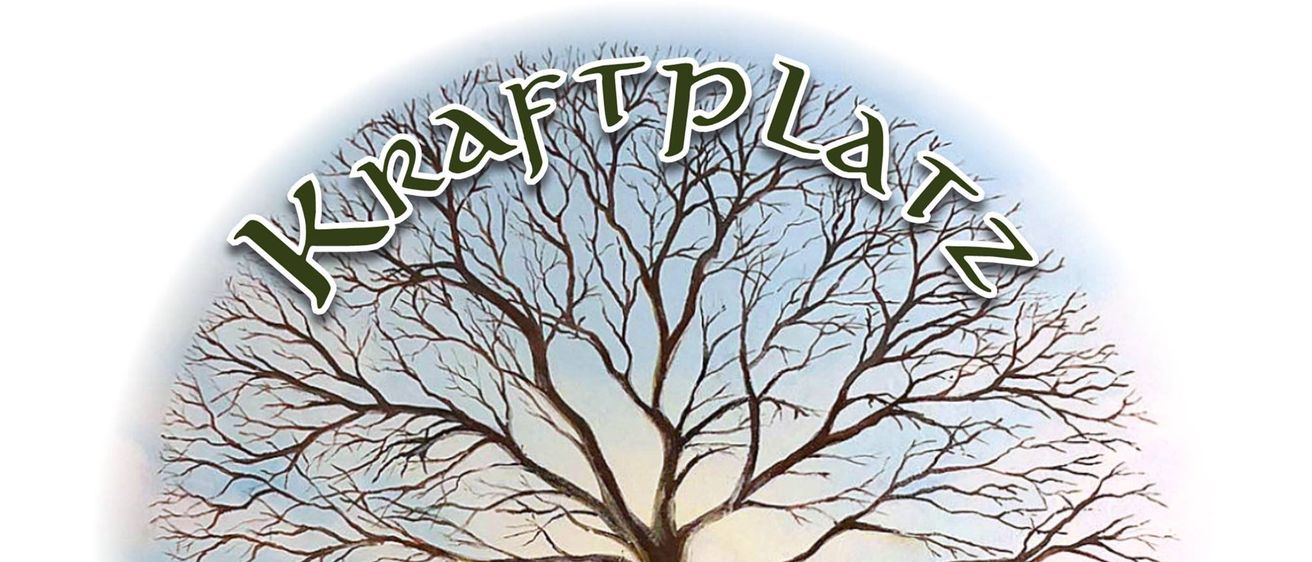 Bild enthält, Plant, Tree, Grass, Oak, Sycamore, Land, Nature, Outdoors, Vegetation, Woodland