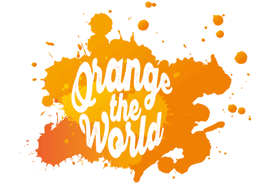 Bild enthält, Person, Face, Head, Logo, Text