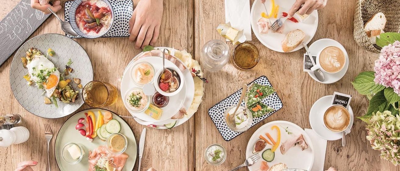 v1_migrated_image_12832476