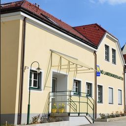 Bild enthält, Architecture, Building, Housing, City, Neighborhood, Hotel, House