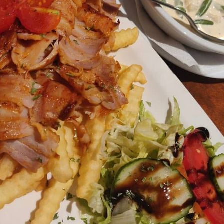 Bild enthält, Food, Food Presentation, Brunch, Meal, Dish, Meat, Mutton