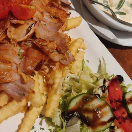 Bild enthält, Food, Food Presentation, Brunch, Meal, Dish, Meat, Mutton