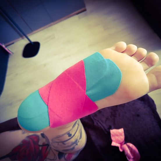 Bild enthält, Baby, Person, Body Part, Finger, Hand