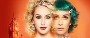 Bild enthält, Head, Person, Face, Photography, Portrait, Accessories, Adult, Female, Woman, Clock Tower