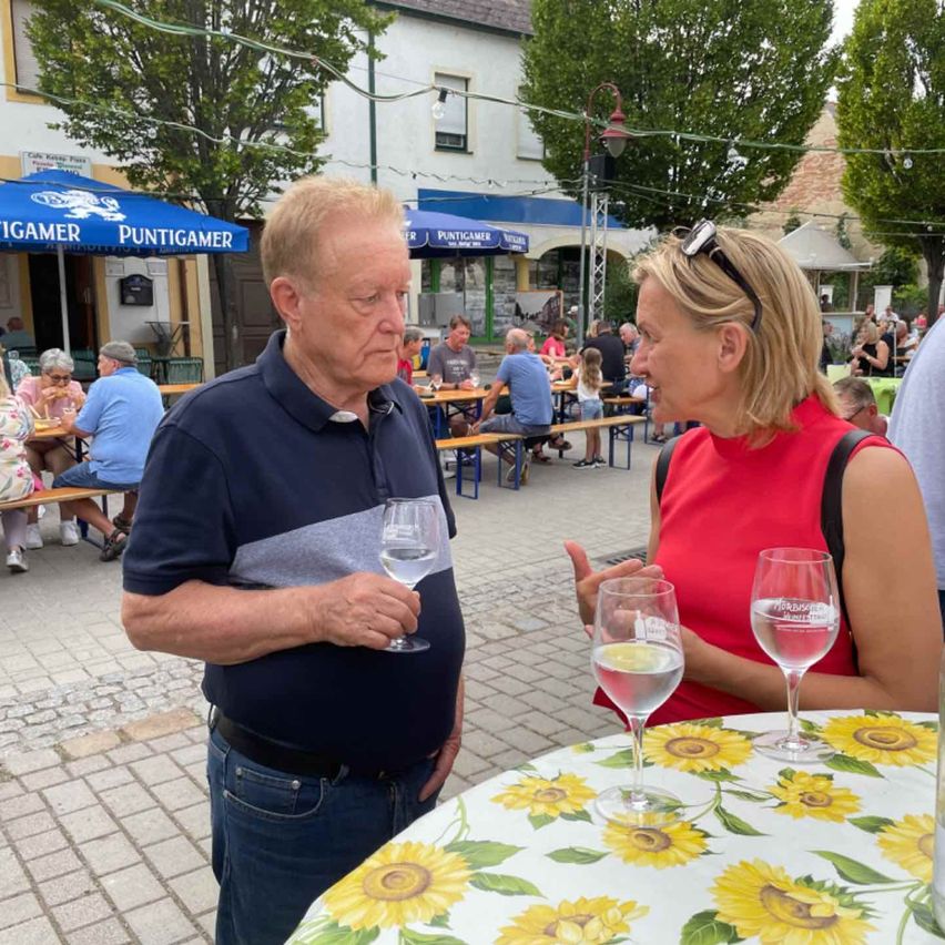 v1_migrated_image_1373307