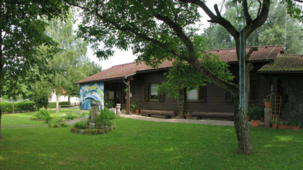 v1_migrated_image_35846713