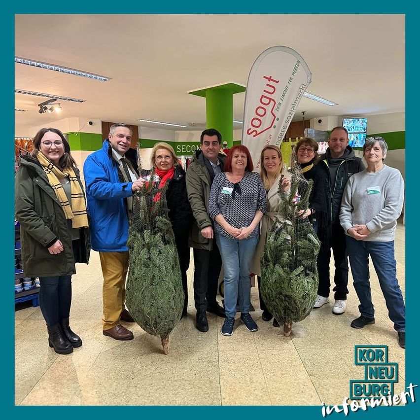 Bild enthält, Pants, Coat, People, Person, Groupshot, Jacket, Adult, Male, Man, Woman