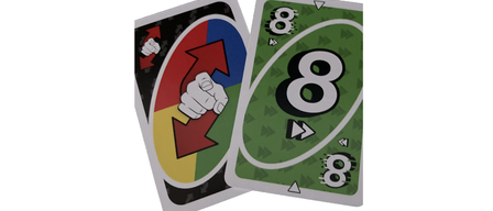 Zwei Karten abgebildet; eine hat ein Faustsymbol und einen roten Pfeil, die andere hat einen grünen Hintergrund mit der Nummer 8 in Schwarz.