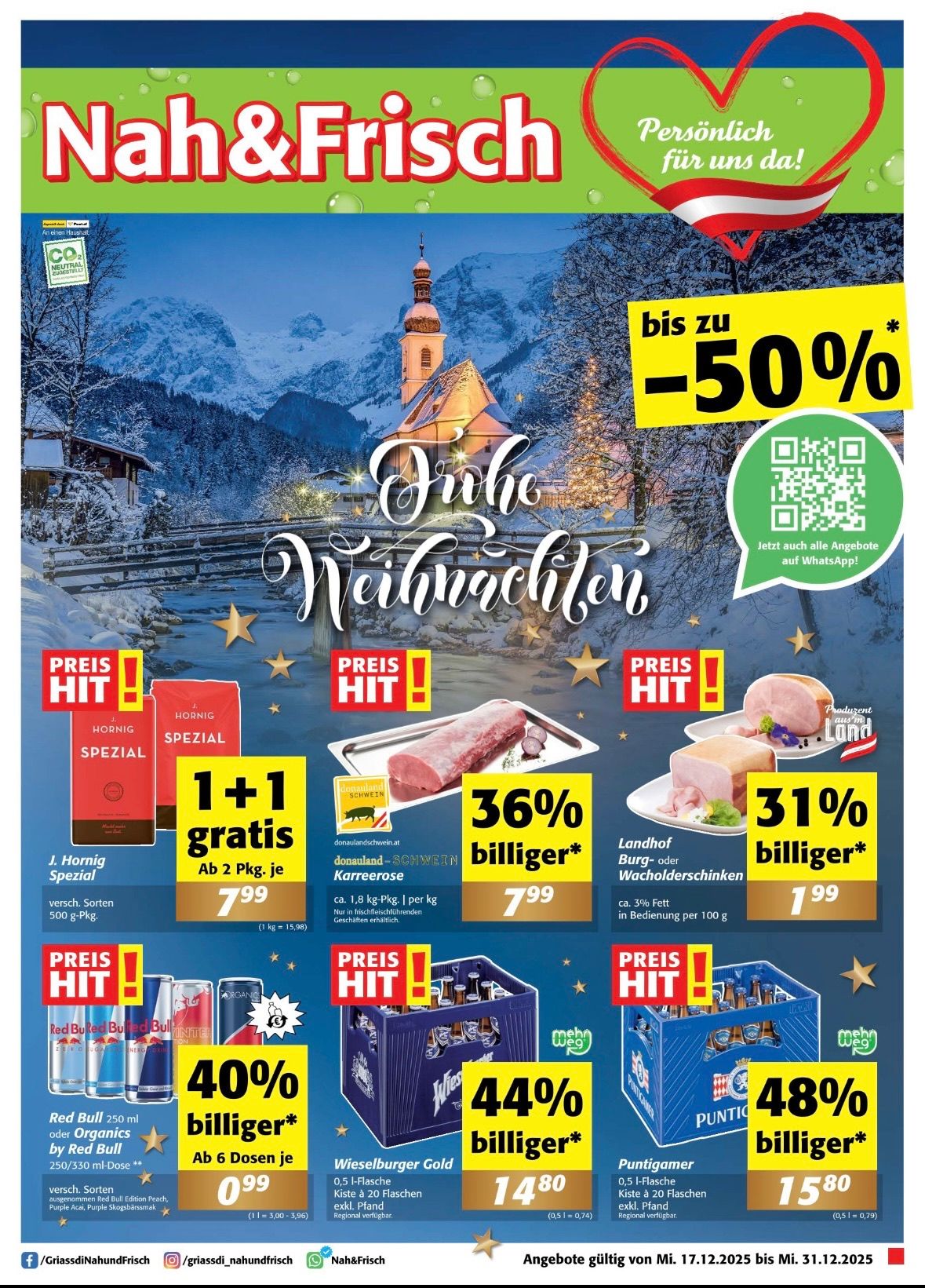 Ein Plakat bewirbt Winter-Angebote mit einem verschneiten Berghintergrund. Es zeigt Produkte wie 'Hornig Spezial' Kaffee, 'Kerrerose' Schinken und 'Red Bull' Getränke. Rabatte reichen von 31% bis 48%. Ein QR-Code ist verfügbar für weitere Angebote auf WhatsApp.