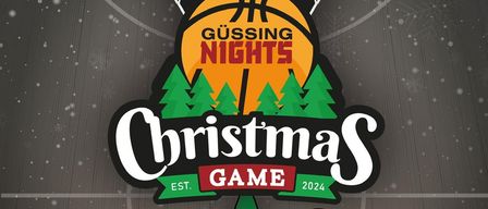 Plakat für das Gussing Nights Weihnachtsspiel. Die Veranstaltung ist für den 26. Dezember 2024 um 18:00 Uhr angesetzt. Sie findet in der Sporthalle Gussing statt. Das Plakat zeigt einen Basketball mit Tannenbäumen und Schneeflocken im Hintergrund.