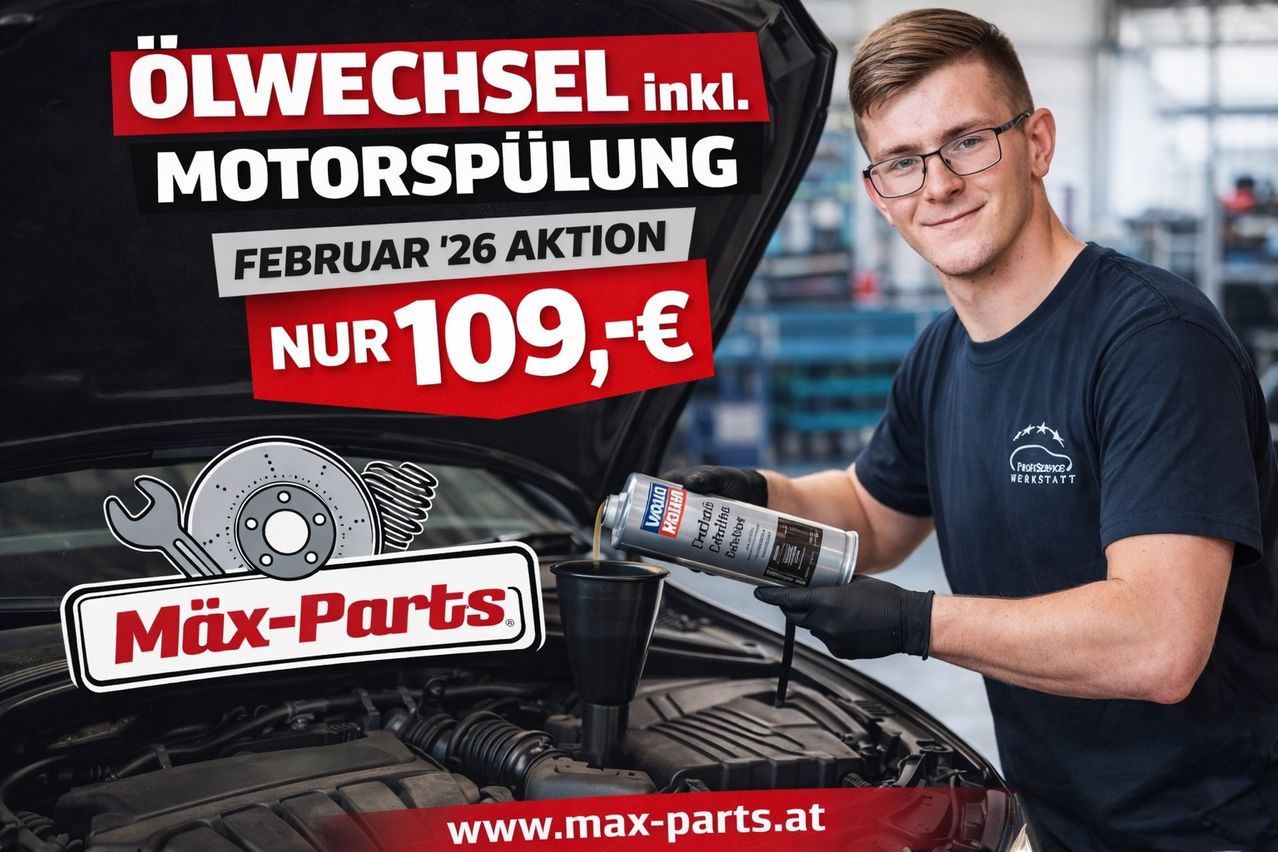Ein Mann mit Brille arbeitet an einem Automotor und gießt Öl ein. Ein Banner sagt 'Wechsel inkl. Motorspülung Februar 26 Aktion Nur 109,9 Euro'. Die Motorhaube des Autos ist geöffnet.