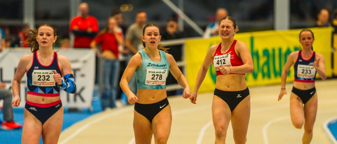 Mayer und Neuhold vor dem Tieleinlauf 