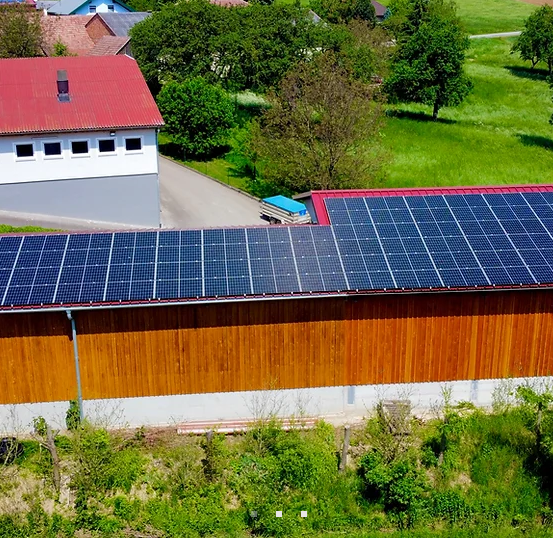 Bild enthält, Outdoors, Aerial View, Electrical Device, Solar Panels