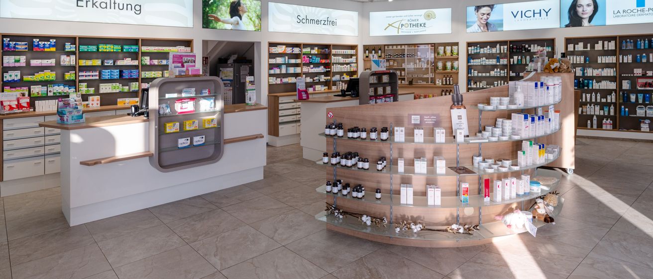 Bild enthält, Shop, Architecture, Building, Person, Indoors, Market, Grocery Store, Supermarket