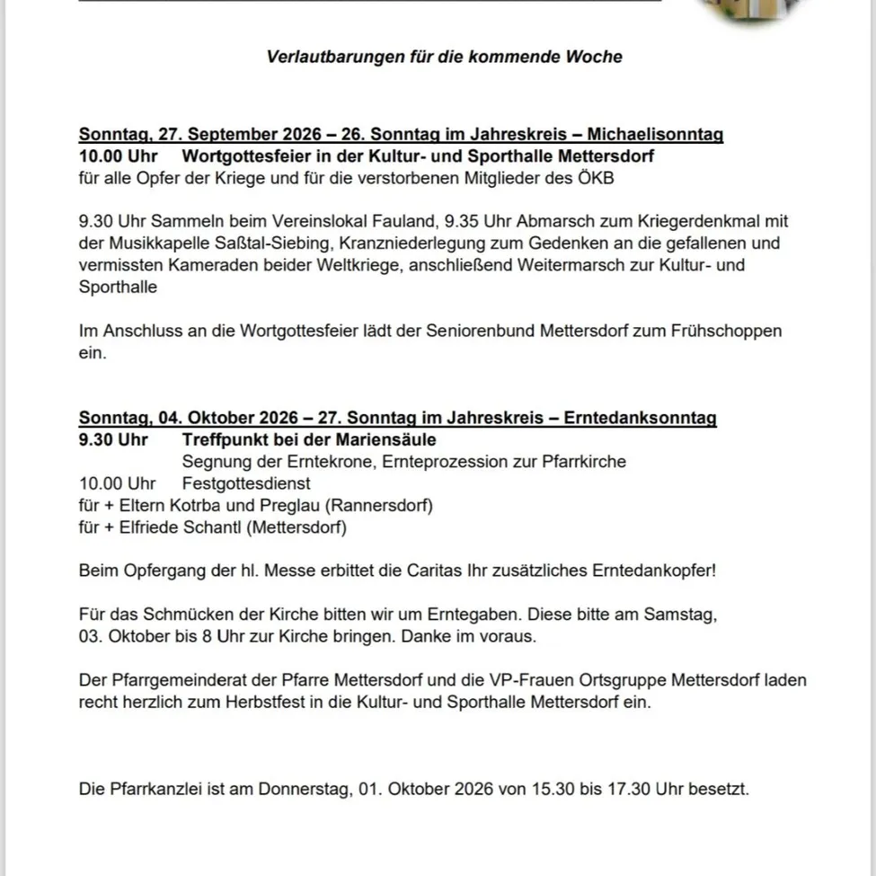 Dokument mit bevorstehenden Veranstaltungen für die Woche, einschließlich einer Gedenkfeier am Sonntag, 27. September 2026, und einem Erntedankfest am Sonntag, 4. Oktober 2026. Es enthält Zeiten, Orte und Aktivitäten für jedes Ereignis.