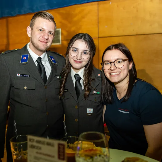 Adult, Female, Person, Woman, Male, Man, Suit, Face, Officer, Glasses