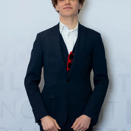 Formal Wear, Suit, Blazer, Coat, Jacket, Adult, Male, Man, Person, Tie